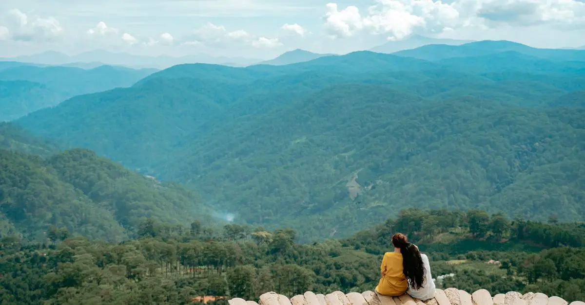Top 10 Timeless Travel Tips for Exploring the World