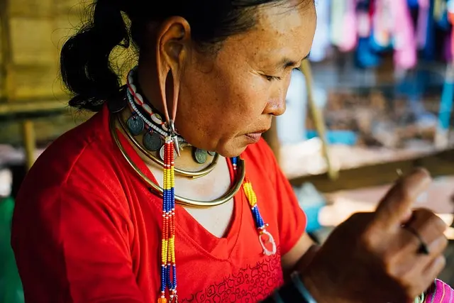 10 Unique Ways to Explore the World Today like a Local