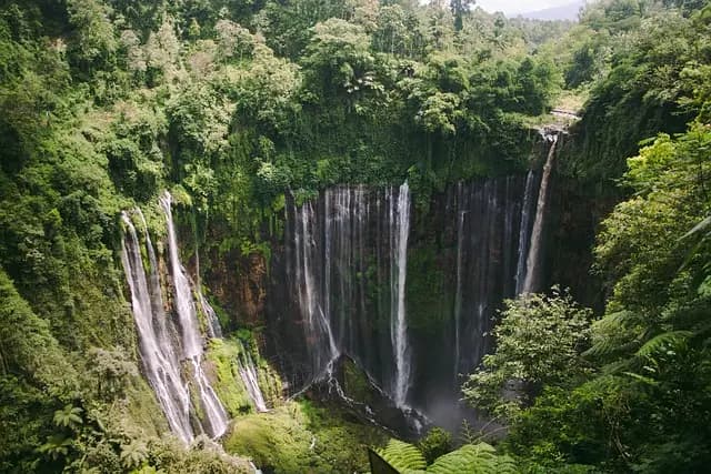 How to Explore Hidden Gems Around the World: Essential Tips
