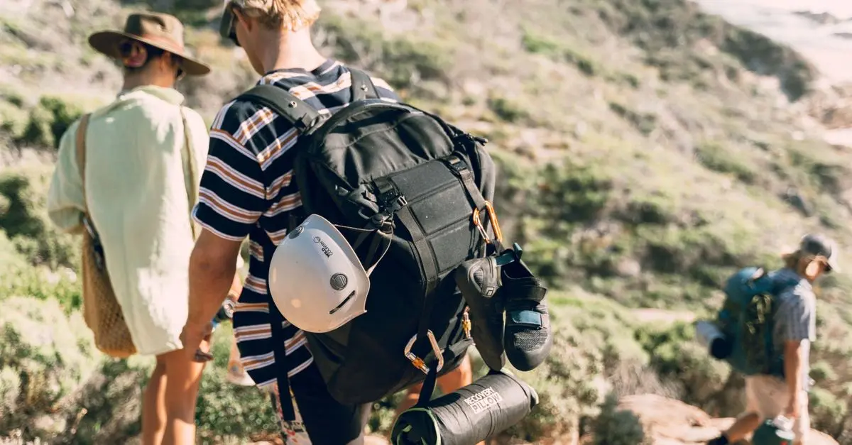 Top 10 Tips for Traveling the World Today