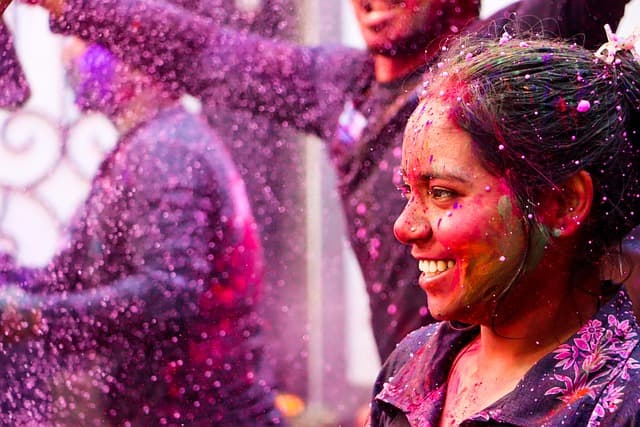 10 Unique Travel Experiences to Explore Around the World