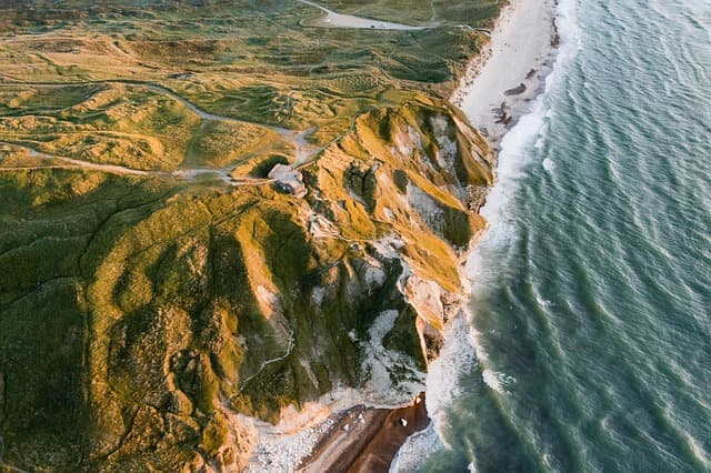 Top 10 Stunning Destinations to Explore Right Now