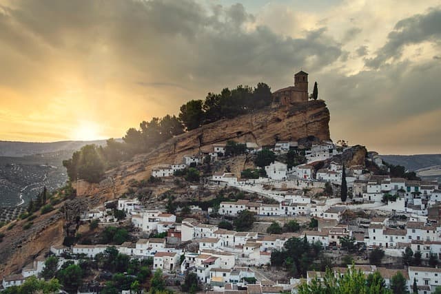 Top 10 Hidden Gems to Explore Around the World