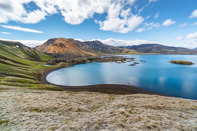 Top 10 Must-Visit Hidden Gems to Explore Today